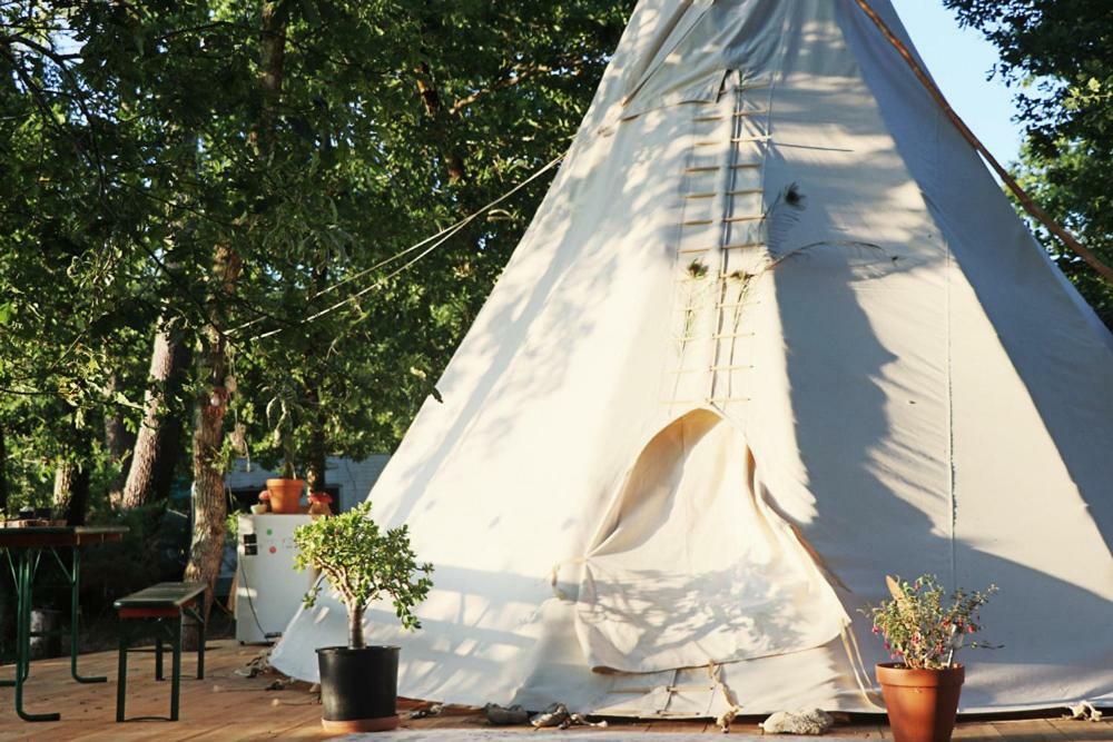 Tipi Lodge Dans La Foret Mimizan-Plage Екстериор снимка
